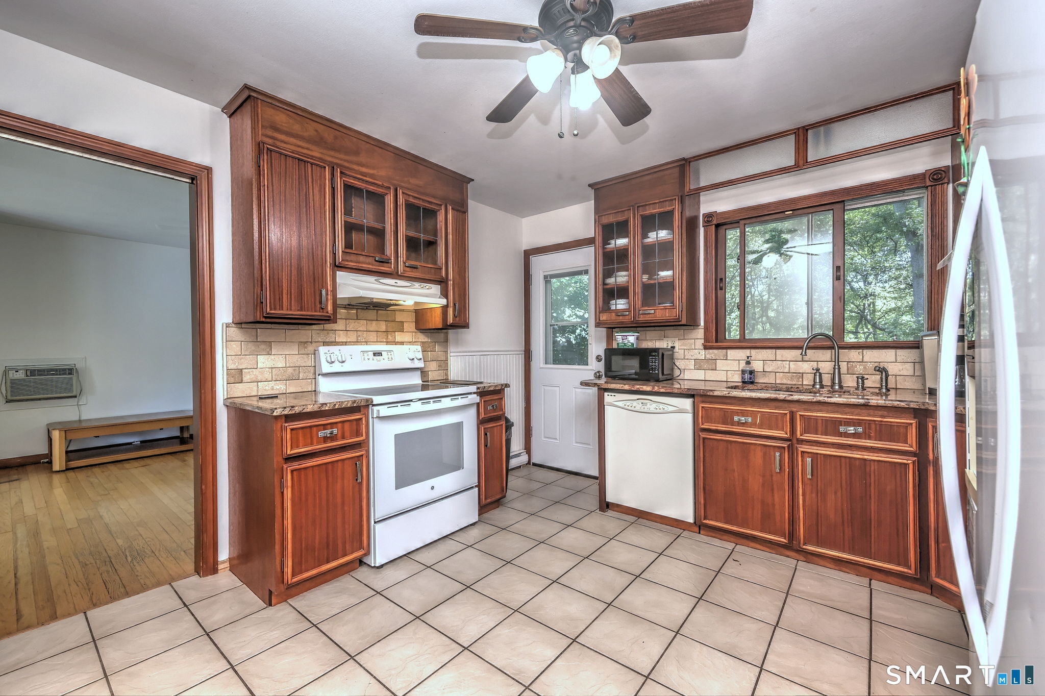 1196 New Haven Avenue Milford CT 06460