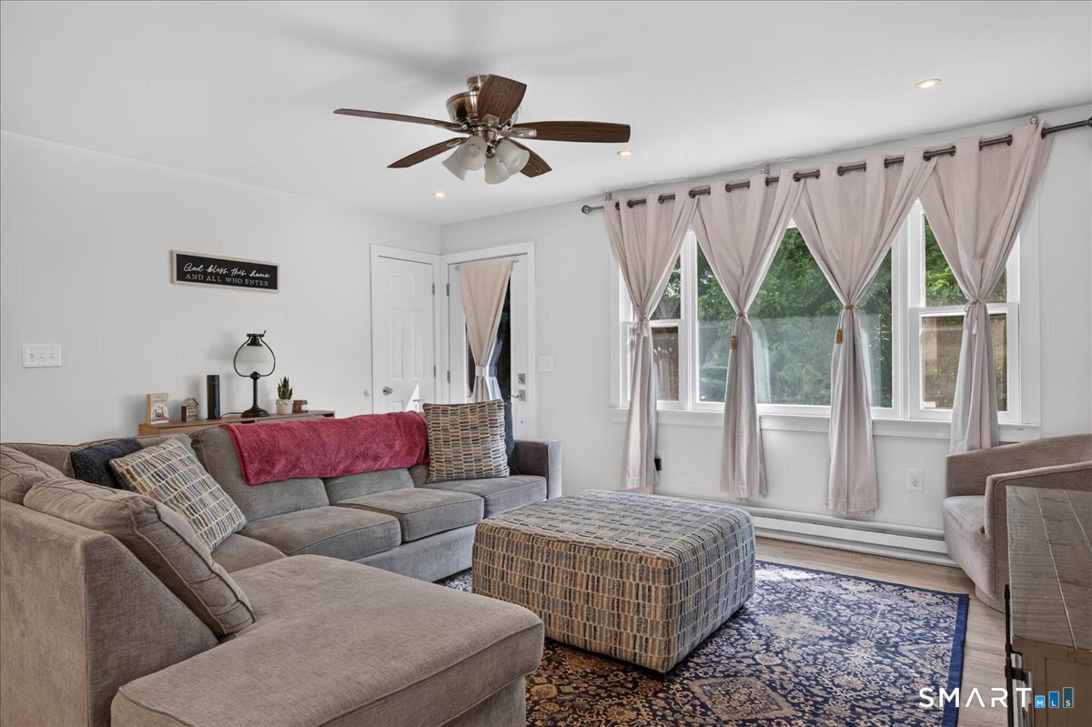 327 Lakeside West Boulevard Waterbury CT 06708