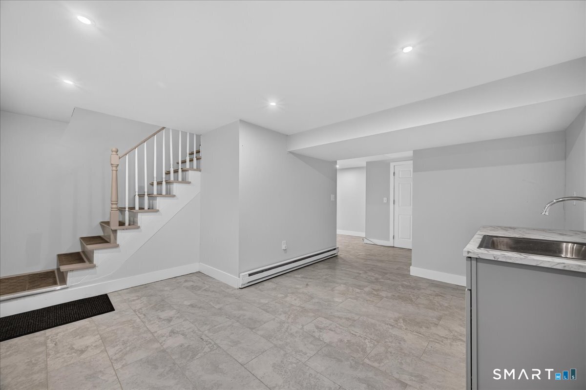 327 Lakeside West Boulevard Waterbury CT 06708