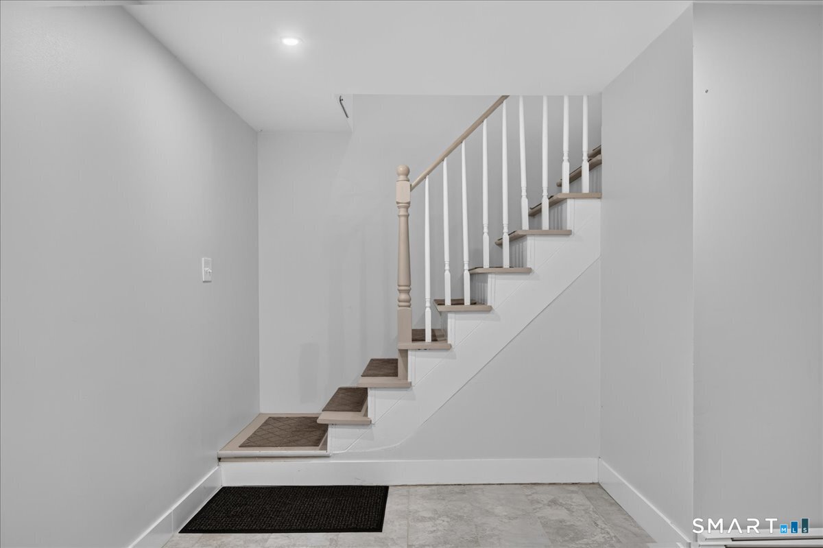 327 Lakeside West Boulevard Waterbury CT 06708