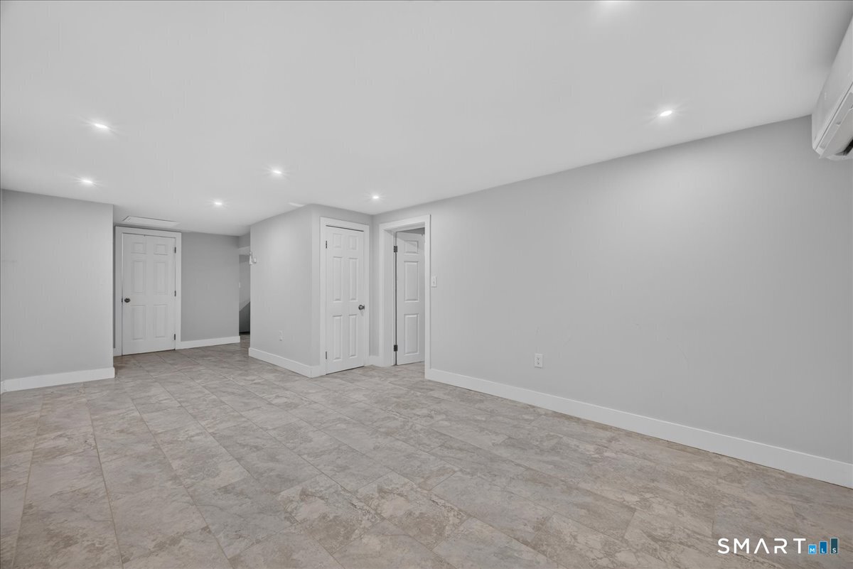 327 Lakeside West Boulevard Waterbury CT 06708