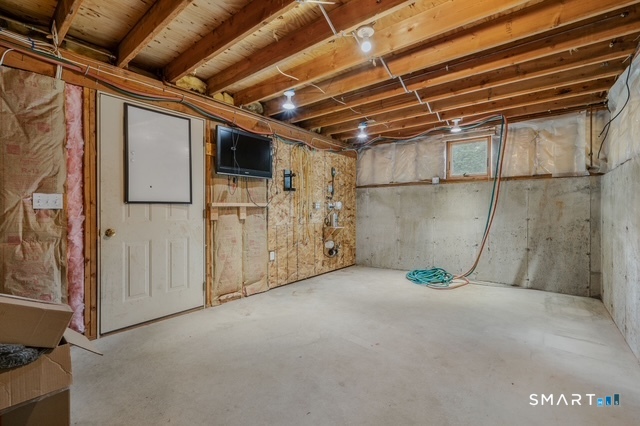 16 Norman Drive Ledyard CT 06335