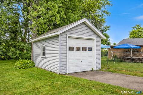 81 Woodlawn Street West Hartford CT 06110