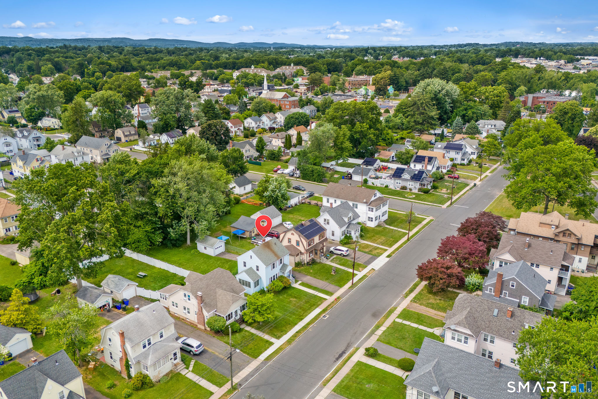 81 Woodlawn Street West Hartford CT 06110