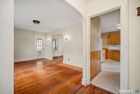 81 Woodlawn Street West Hartford CT 06110