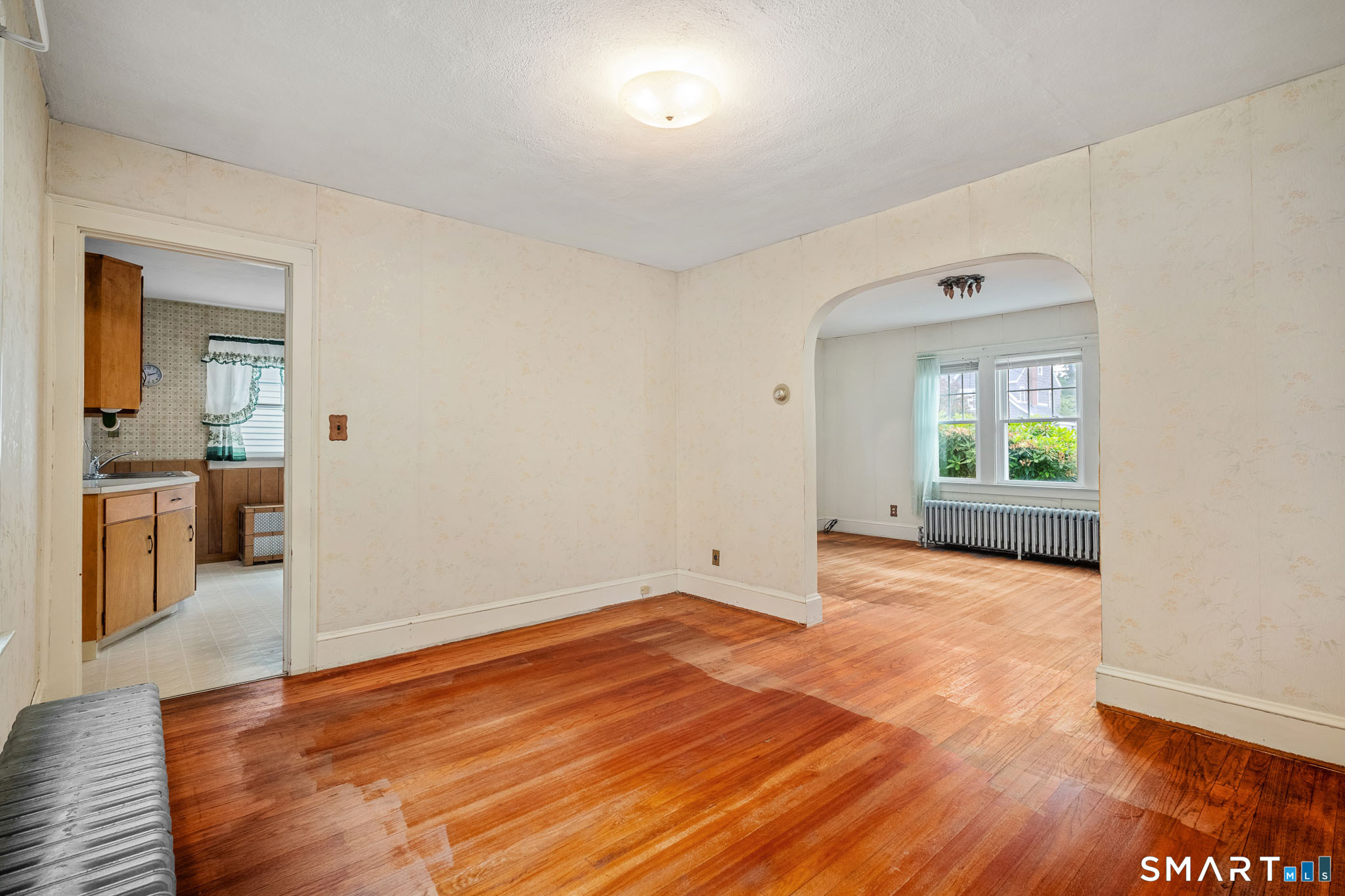 81 Woodlawn Street West Hartford CT 06110