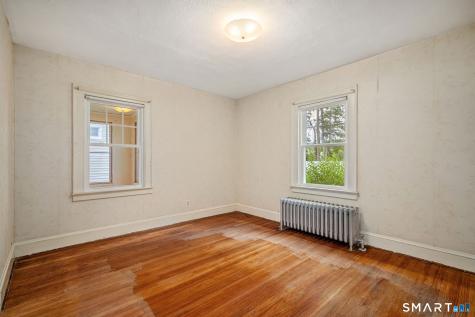 81 Woodlawn Street West Hartford CT 06110