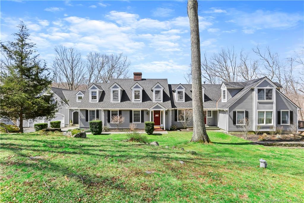 14 Murphys Lane Brookfield CT 06804