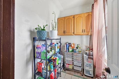 11 Gates Avenue Waterbury CT 06705