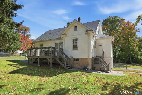 11 Gates Avenue Waterbury CT 06705