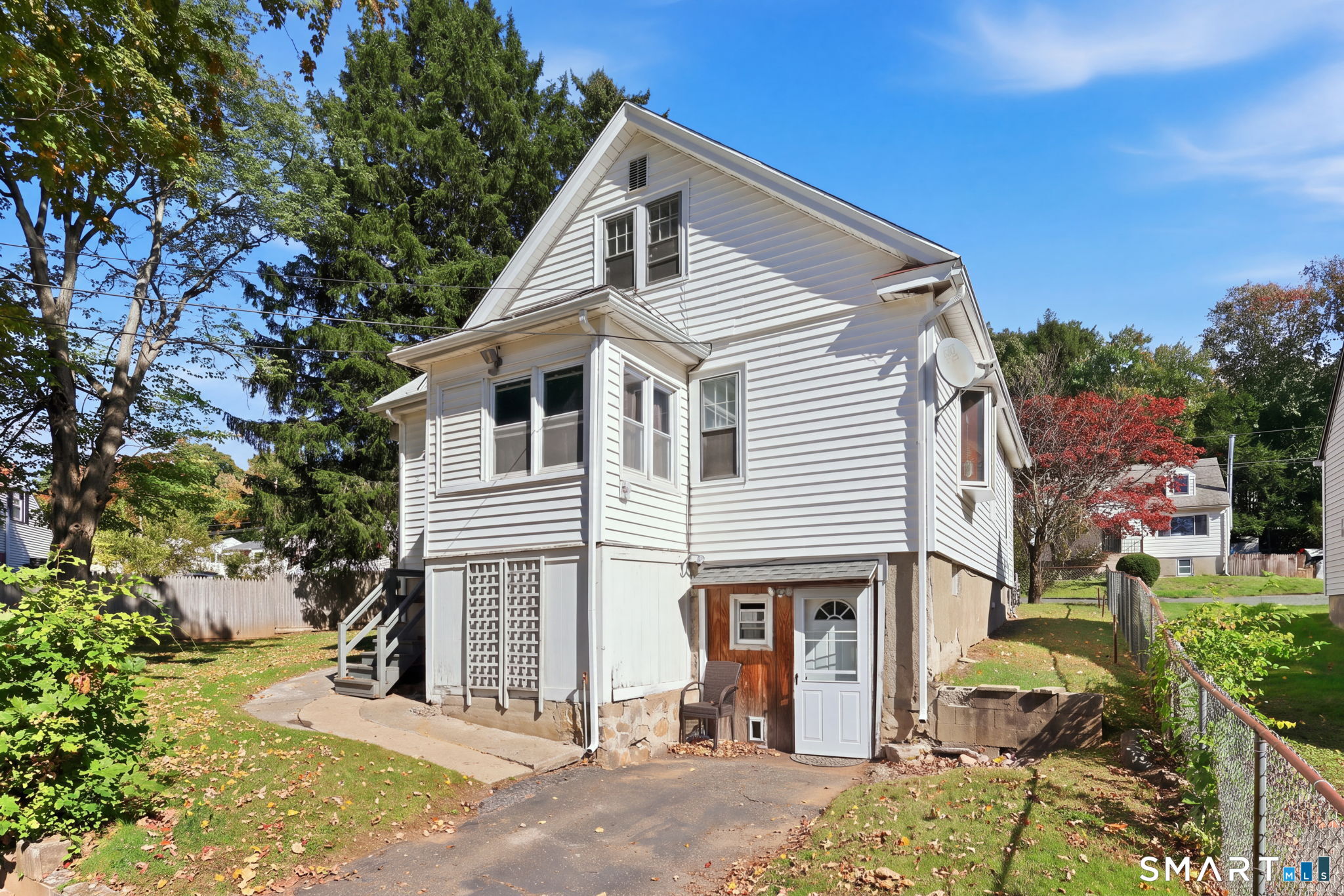 11 Gates Avenue Waterbury CT 06705