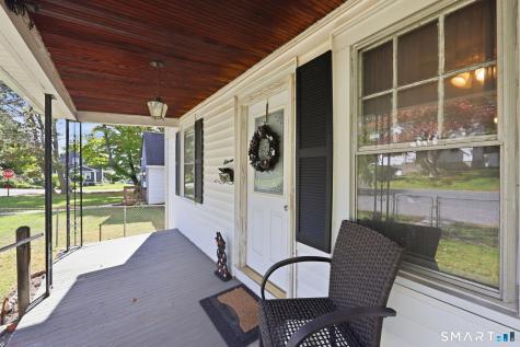 11 Gates Avenue Waterbury CT 06705