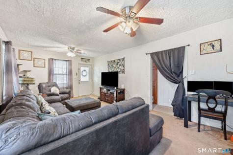 11 Gates Avenue Waterbury CT 06705