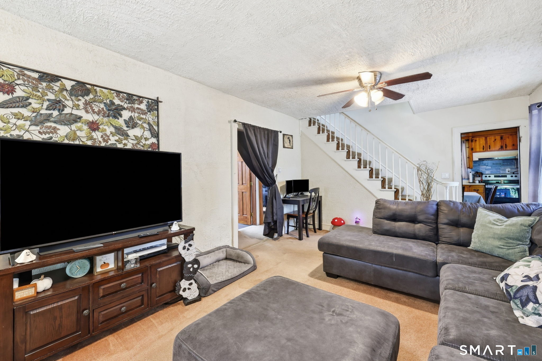 11 Gates Avenue Waterbury CT 06705