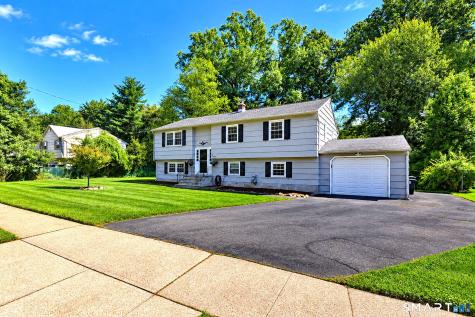 190 Baxter Lane Milford CT 06460