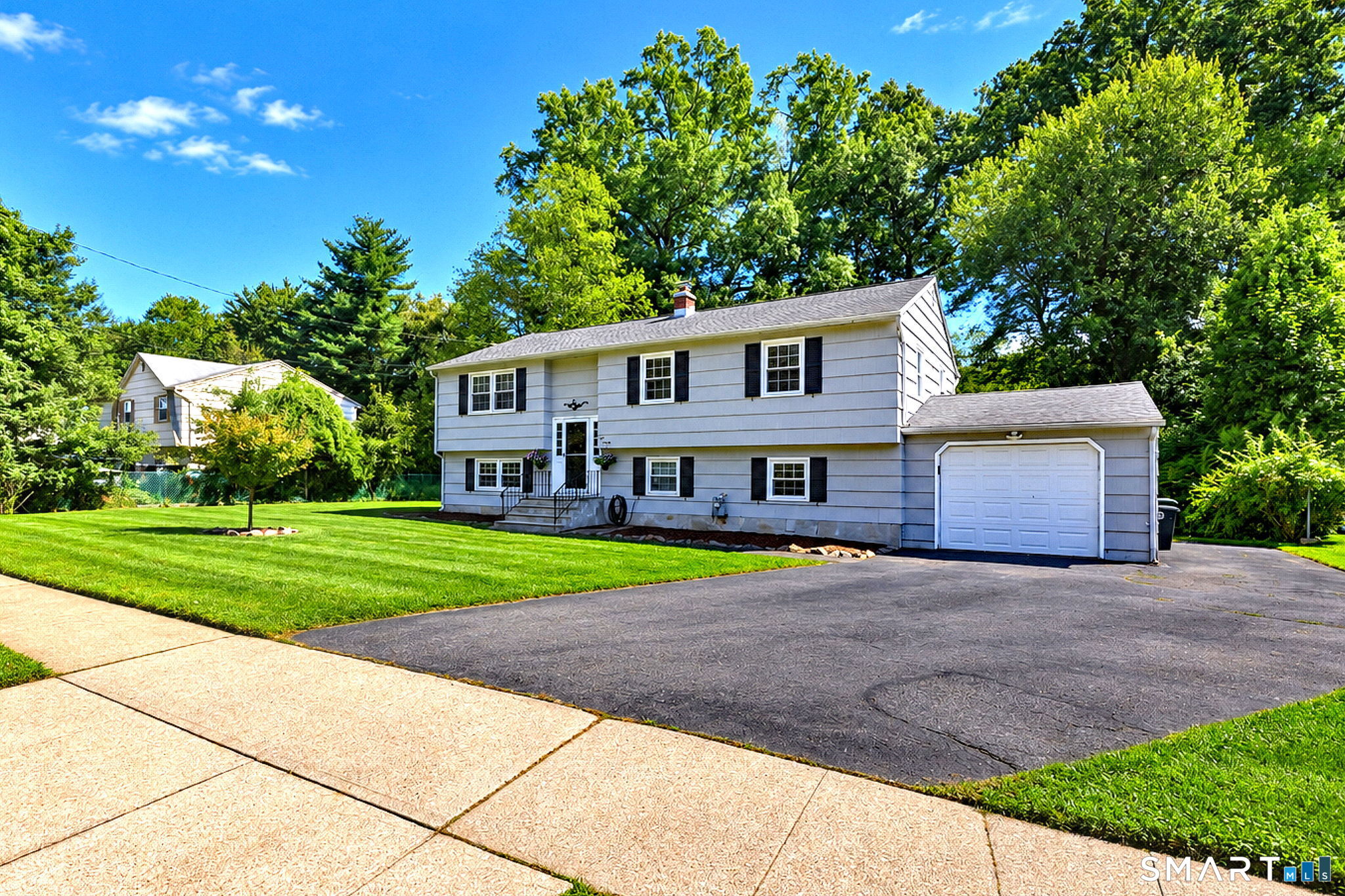 190 Baxter Lane Milford CT 06460