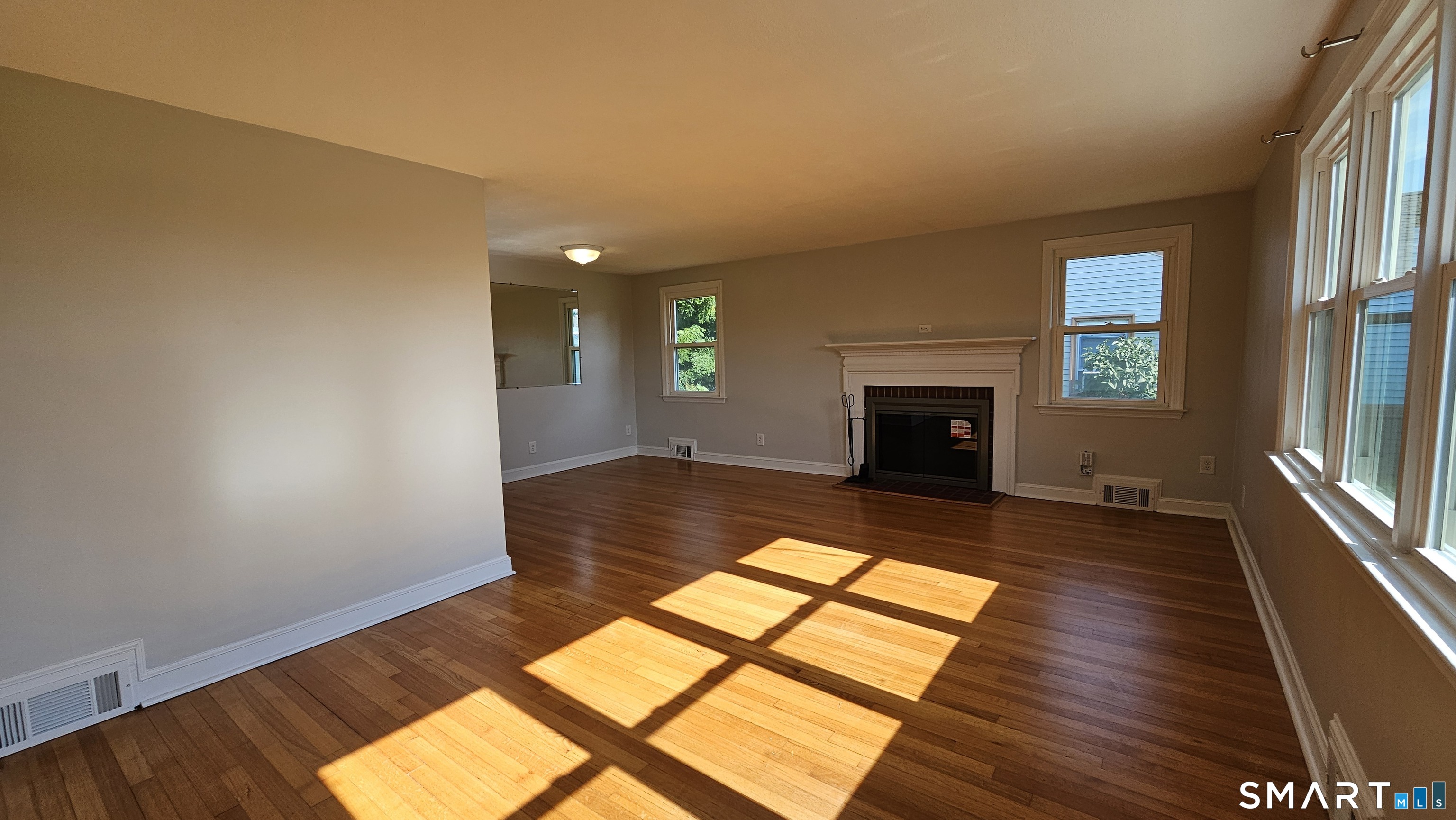 73 Knollwood Road West Hartford CT 06110
