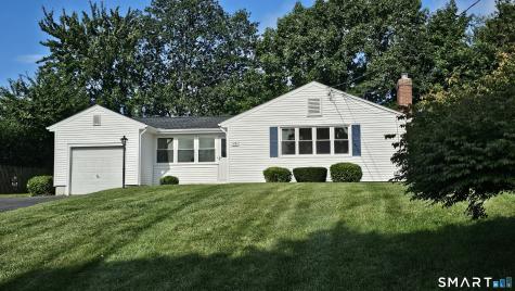 73 Knollwood Road West Hartford CT 06110