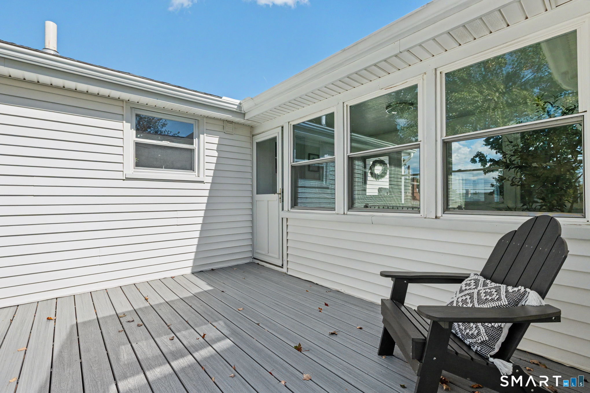 73 Knollwood Road West Hartford CT 06110