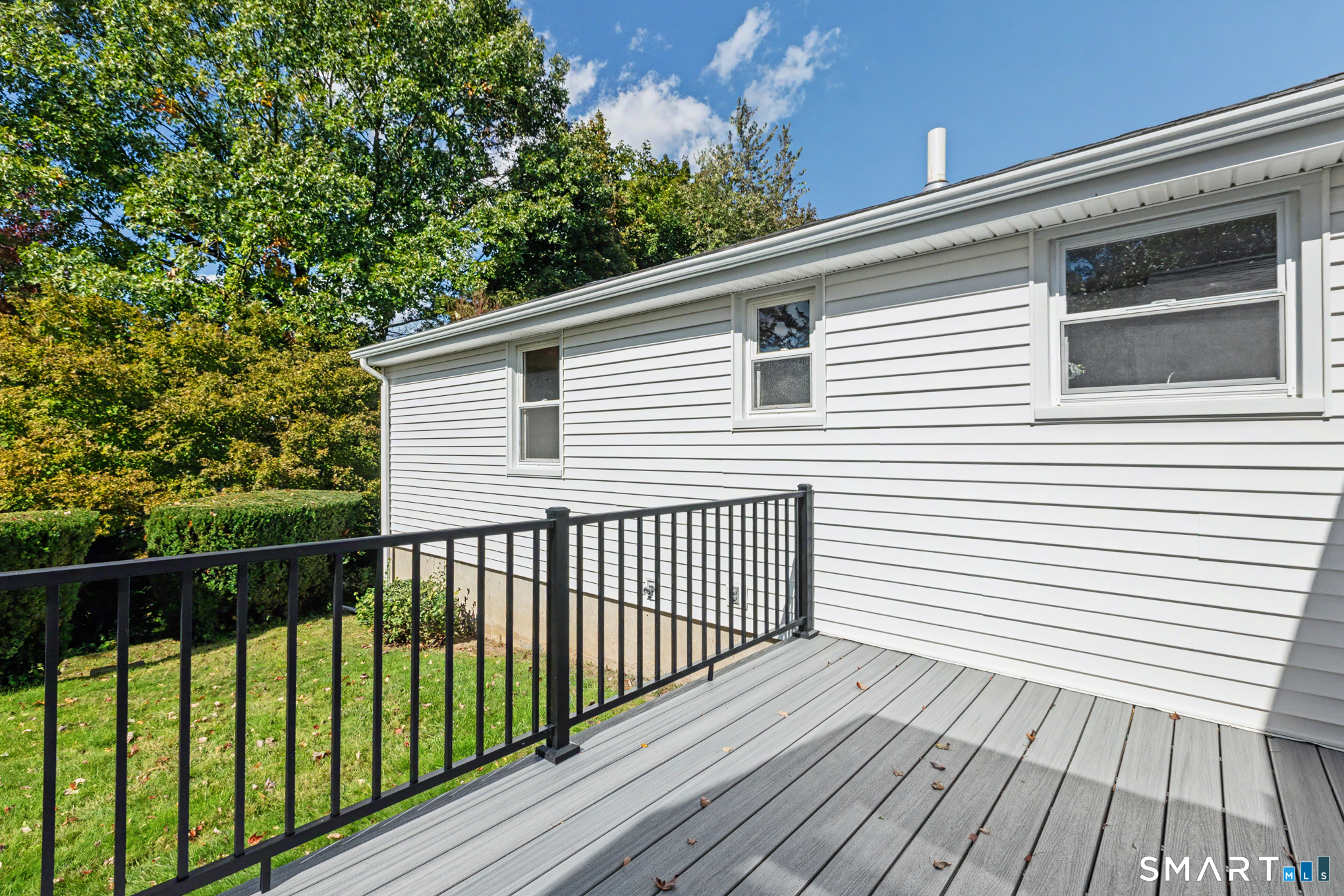 73 Knollwood Road West Hartford CT 06110