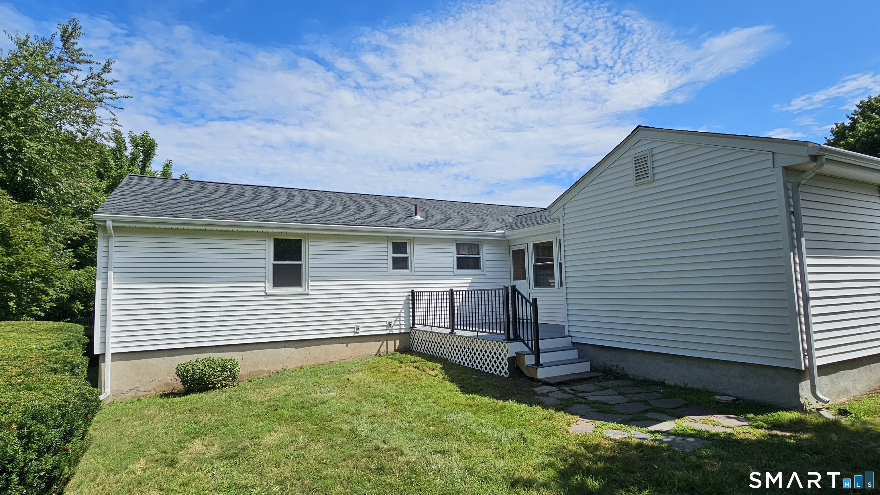 73 Knollwood Road West Hartford CT 06110