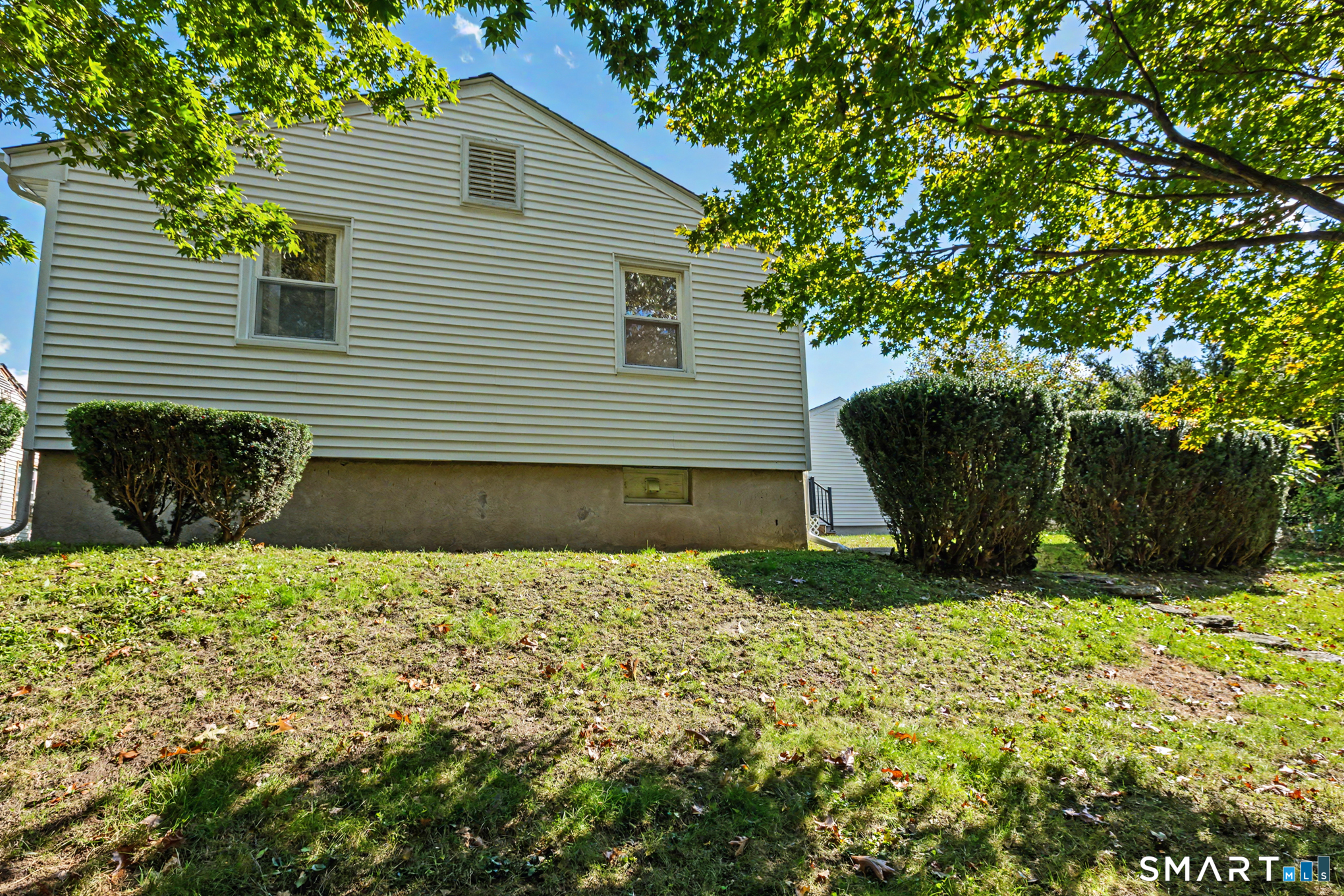 73 Knollwood Road West Hartford CT 06110