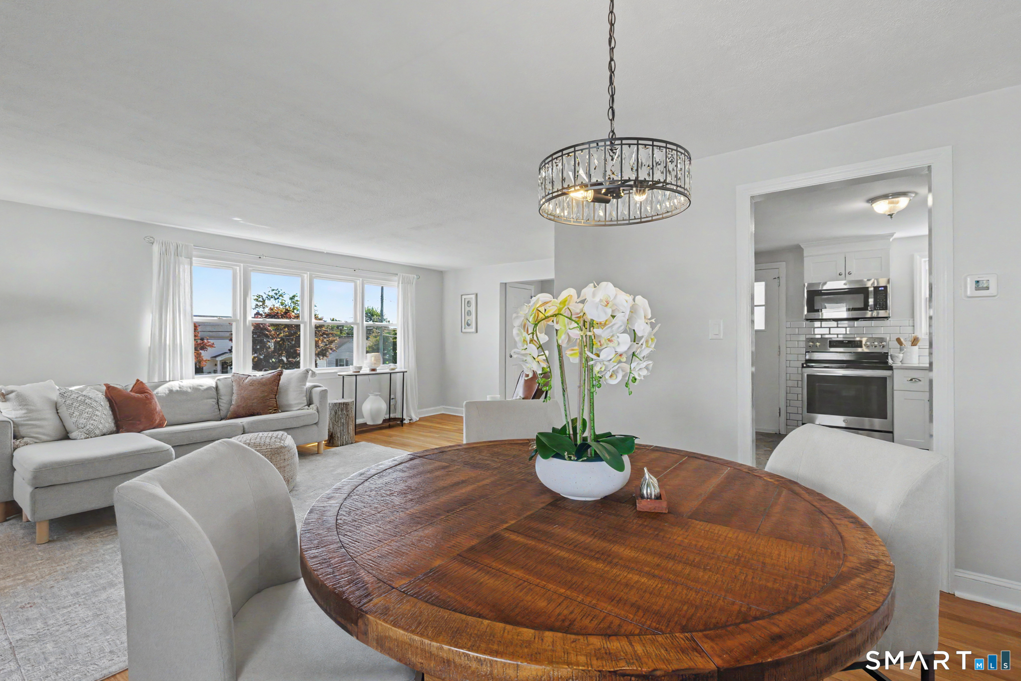 73 Knollwood Road West Hartford CT 06110
