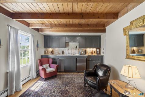 13 Woodchuck Hill Road Simsbury CT 06092