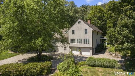 13 Woodchuck Hill Road Simsbury CT 06092