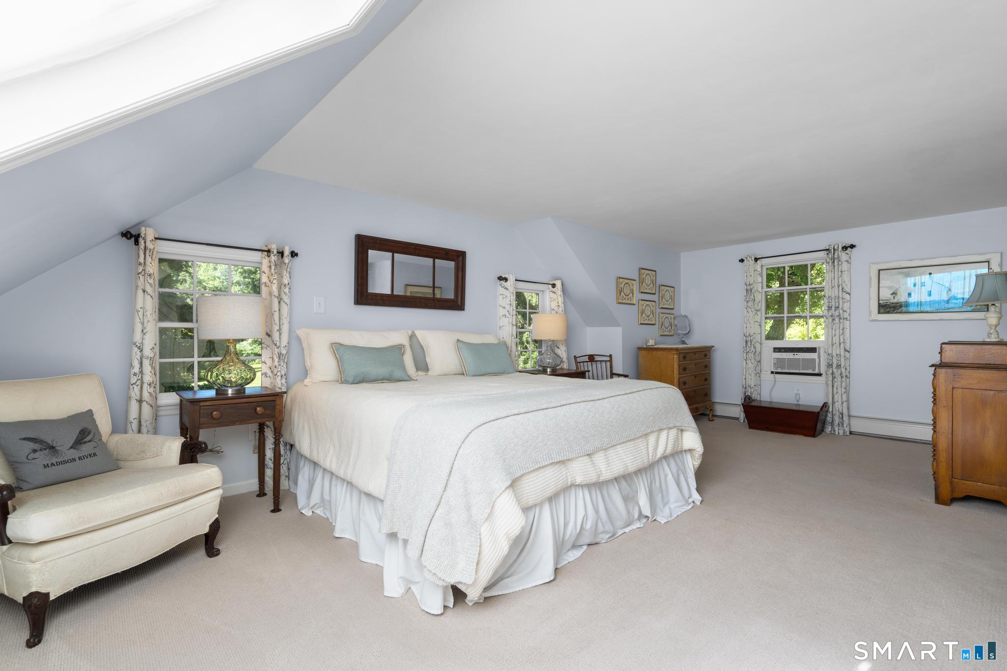 13 Woodchuck Hill Road Simsbury CT 06092