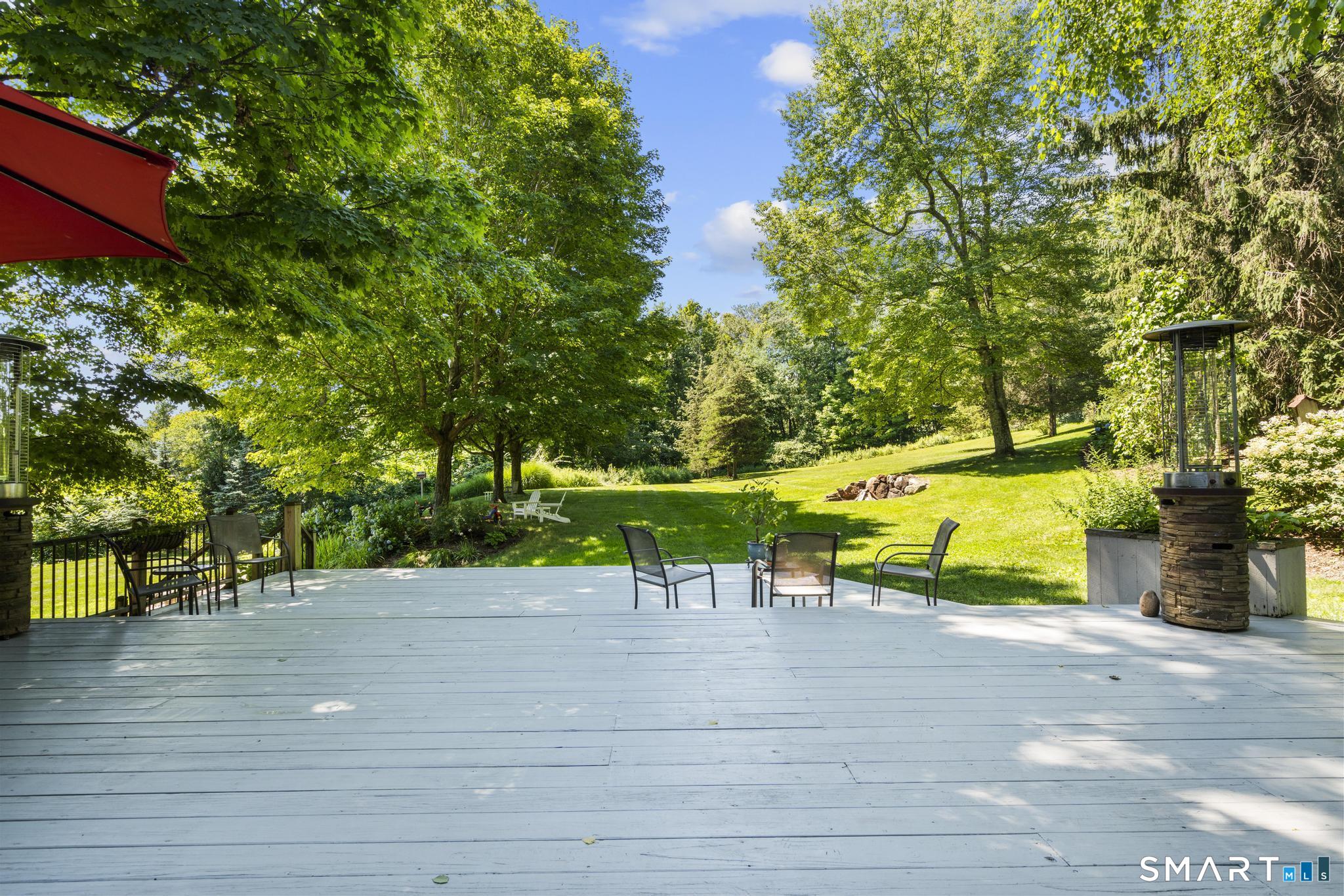 13 Woodchuck Hill Road Simsbury CT 06092
