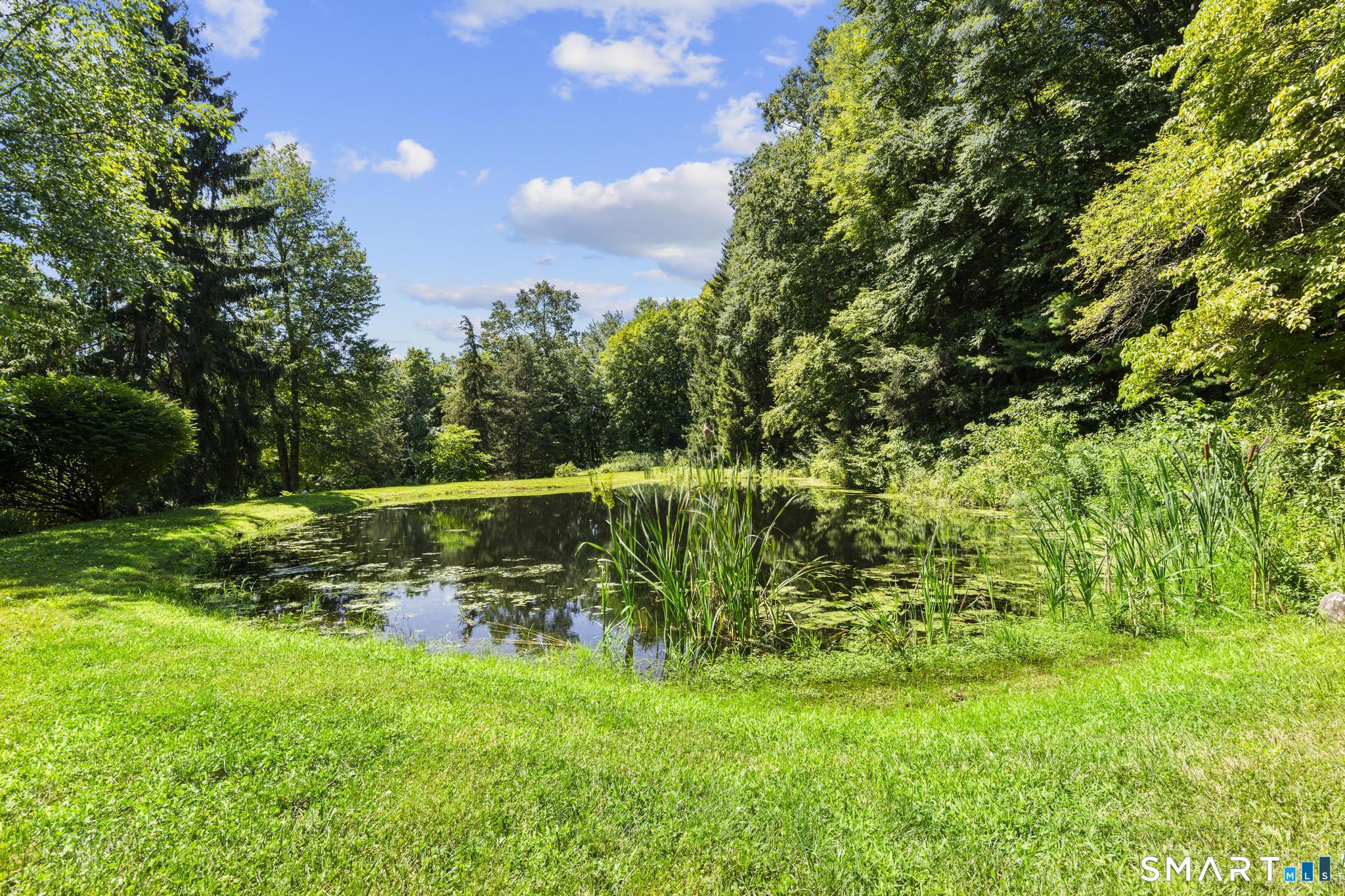 13 Woodchuck Hill Road Simsbury CT 06092