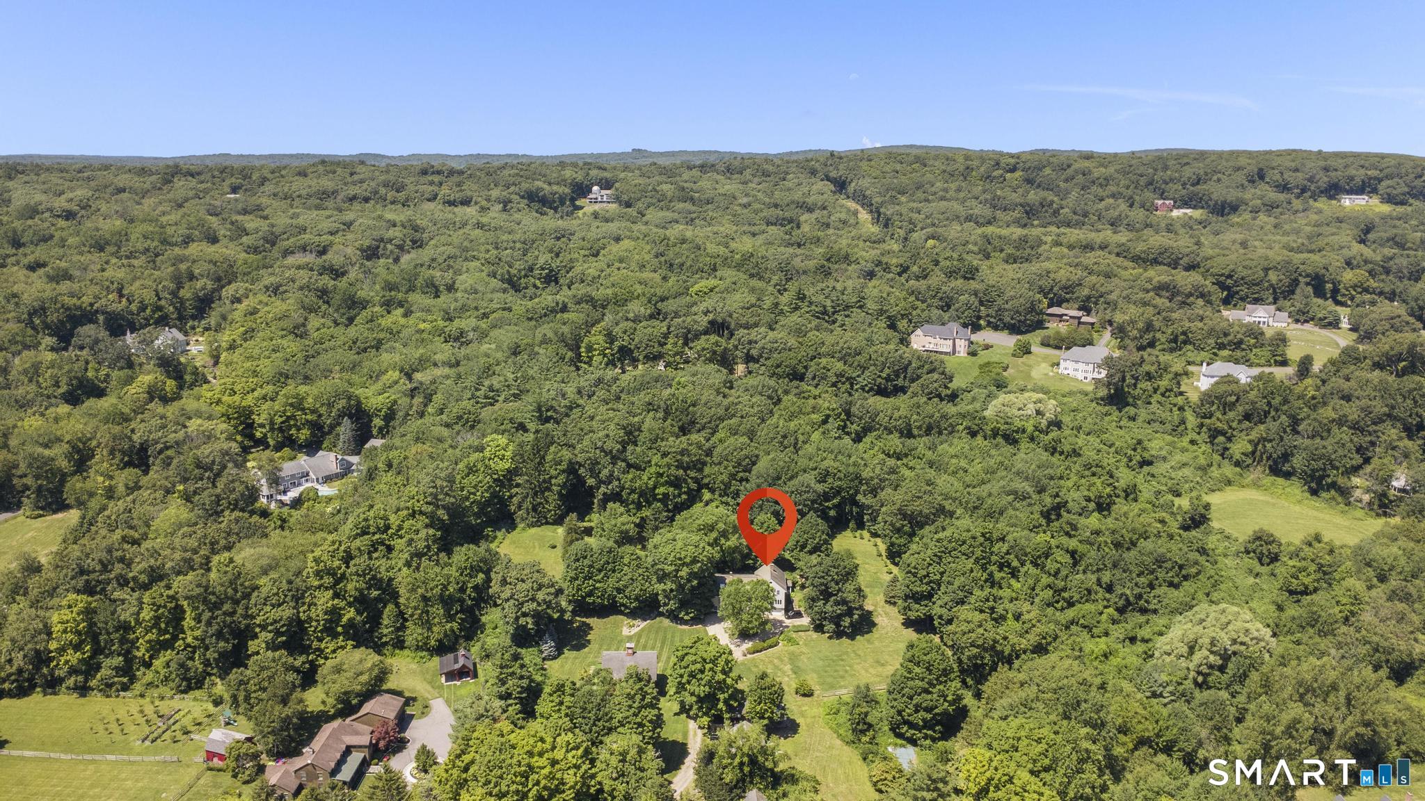 13 Woodchuck Hill Road Simsbury CT 06092