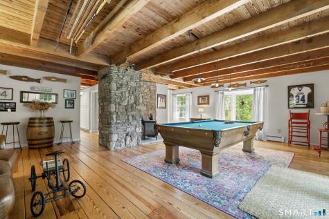 13 Woodchuck Hill Road Simsbury CT 06092