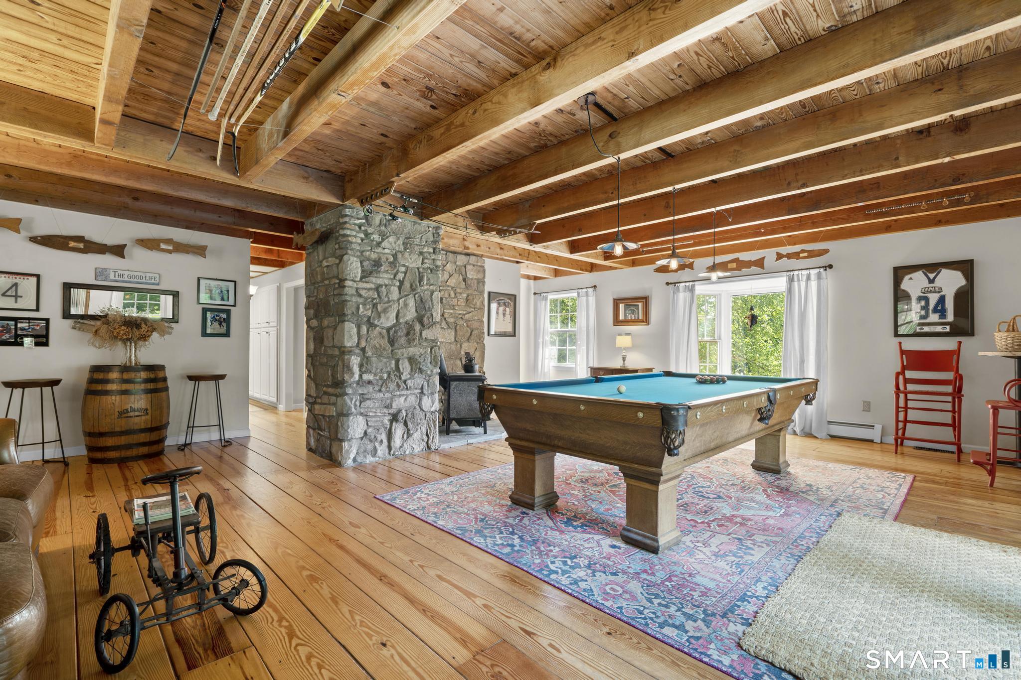 13 Woodchuck Hill Road Simsbury CT 06092
