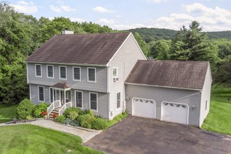 105 Huntingtown Road Newtown CT 06470