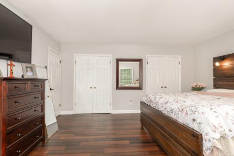 105 Huntingtown Road Newtown CT 06470