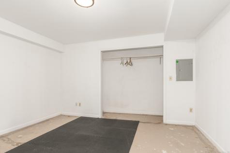 105 Huntingtown Road Newtown CT 06470