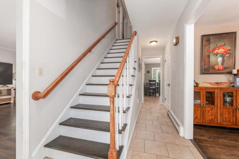 105 Huntingtown Road Newtown CT 06470