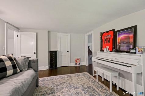 49 Newtown Avenue Norwalk CT 06851