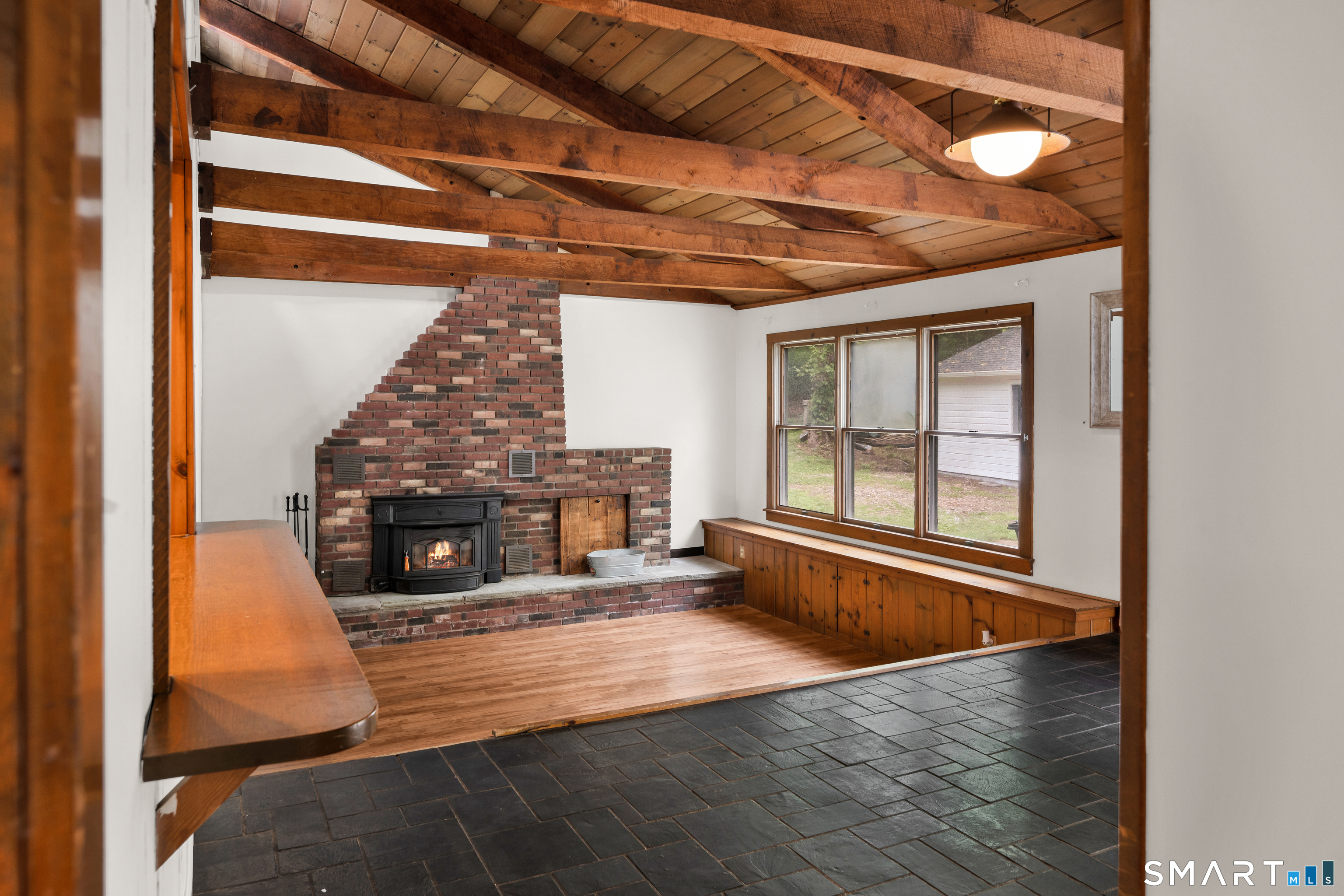 902 West River Street Milford CT 06461