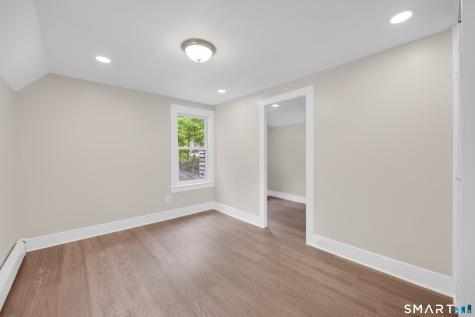 902 West River Street Milford CT 06461