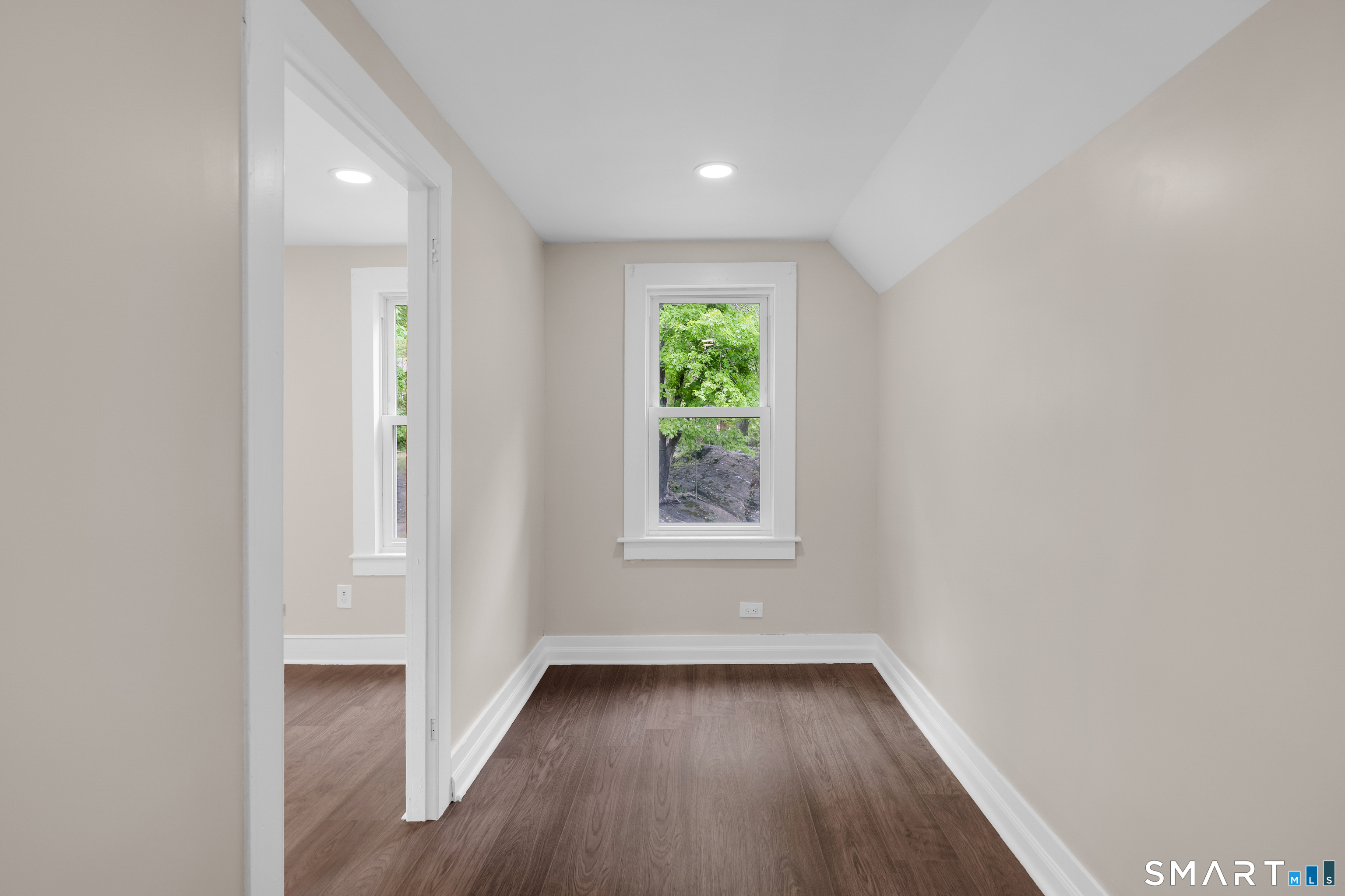 902 West River Street Milford CT 06461
