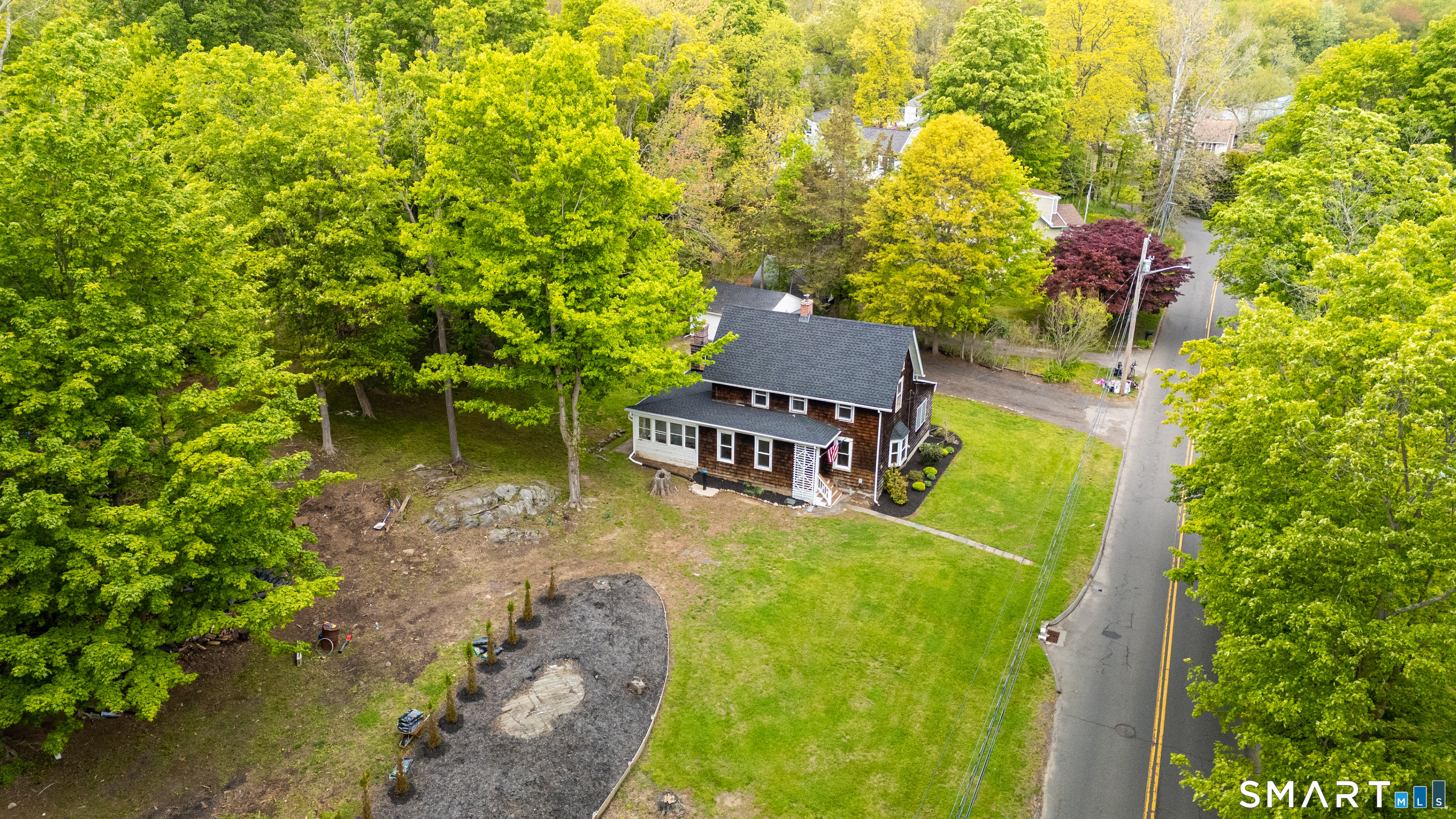 902 West River Street Milford CT 06461