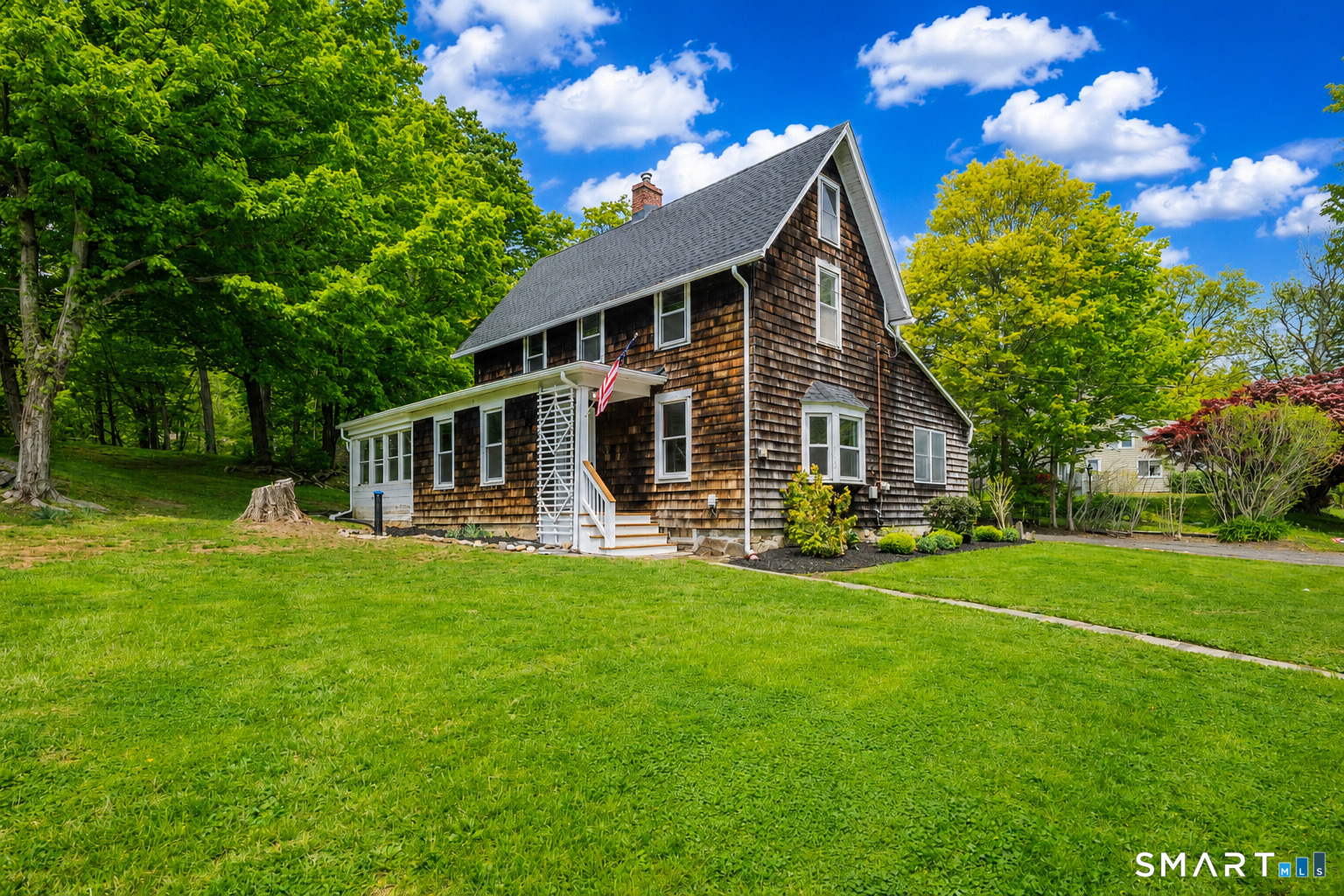 902 West River Street Milford CT 06461
