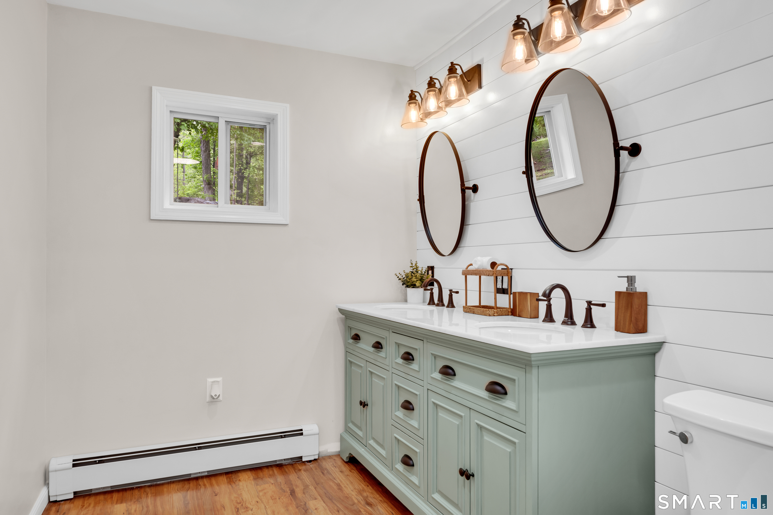 902 West River Street Milford CT 06461