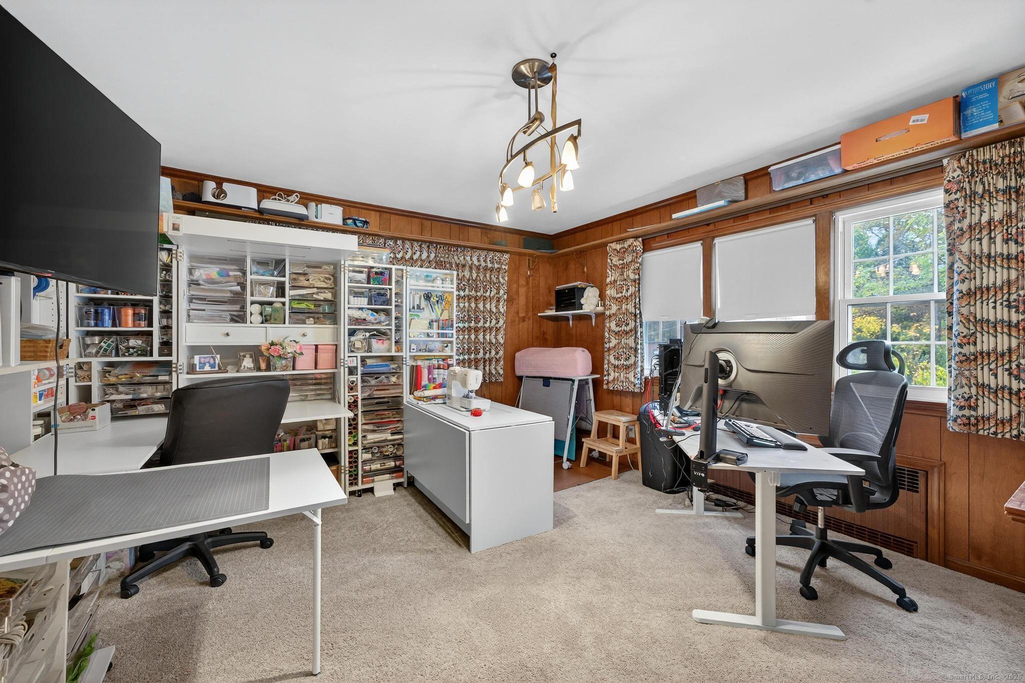 27 North Main Street East Hampton CT 06424