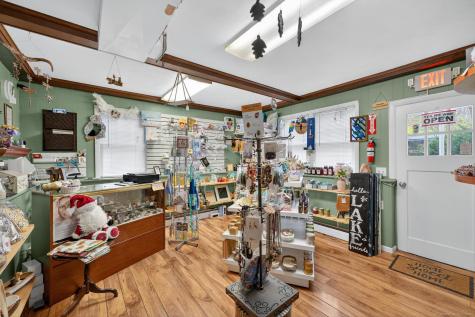 27 North Main Street East Hampton CT 06424