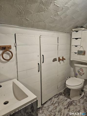429 E Main Street Norwich CT 06360