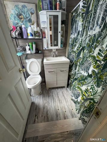429 E Main Street Norwich CT 06360